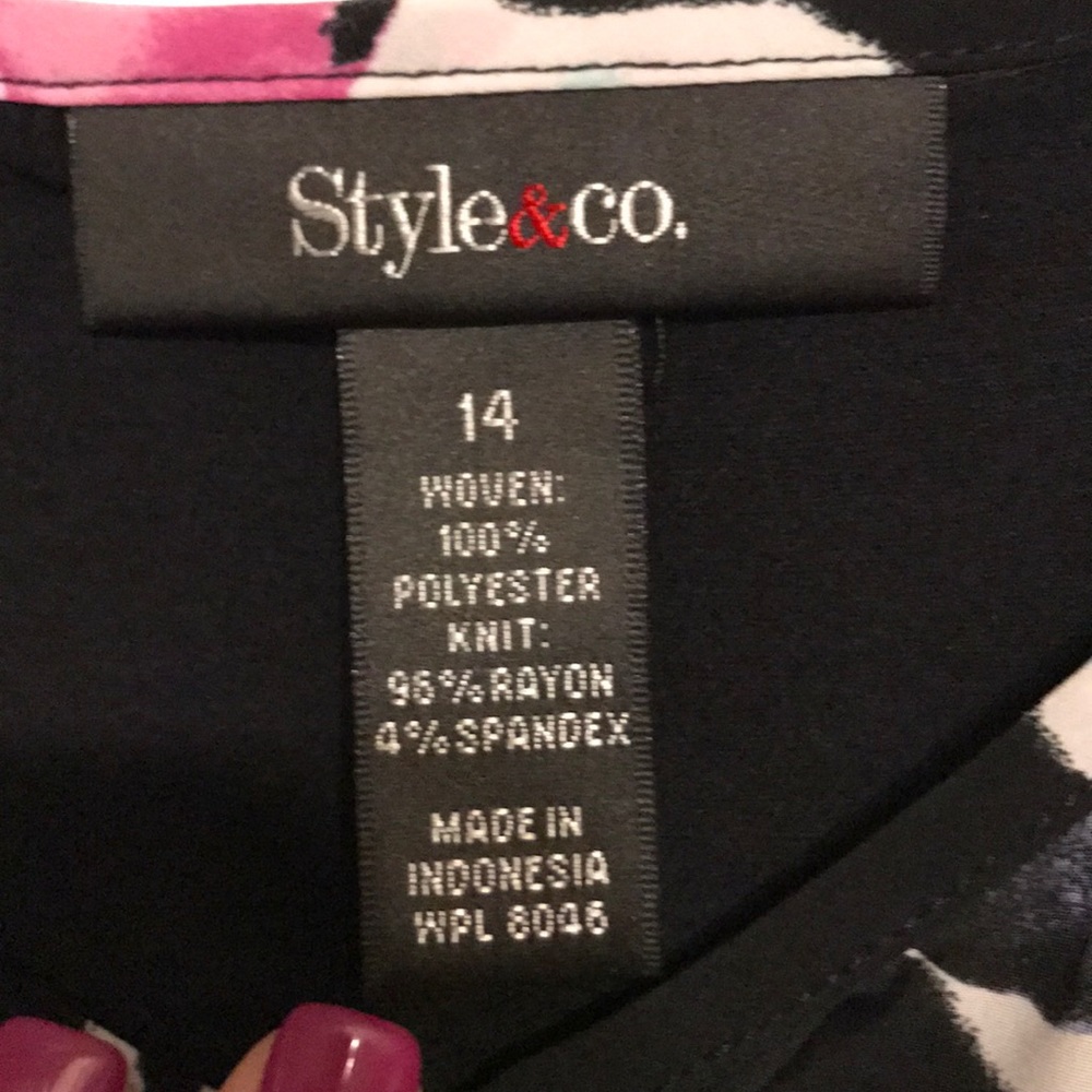 Style & Co Sleeveless top - Picture 4 of 5